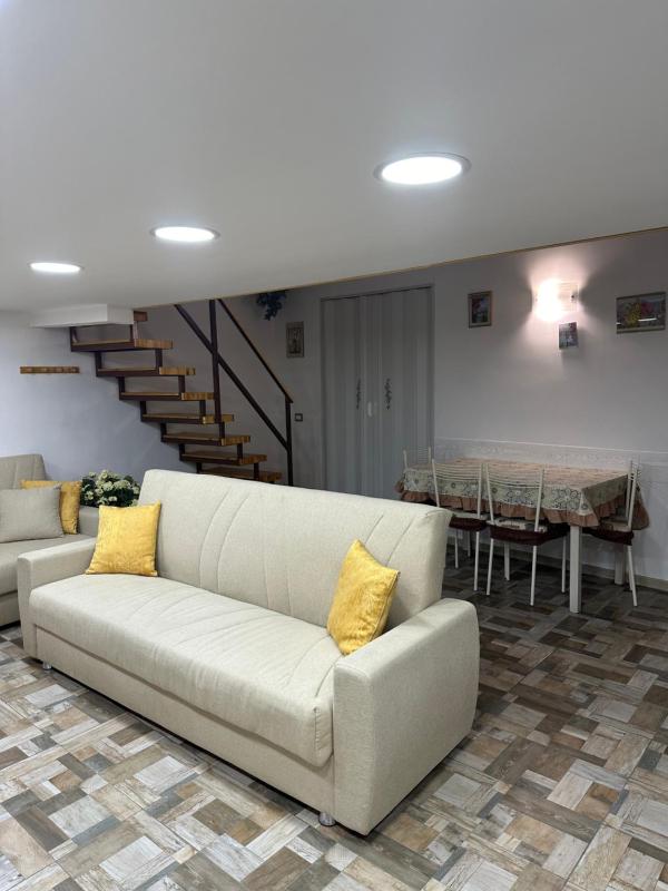 Family House — комфортный отель в Неаполе