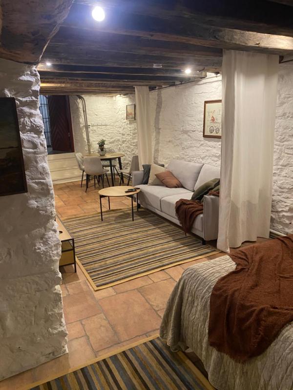 Pikk Old town apartment — отель в таллине, Эстония