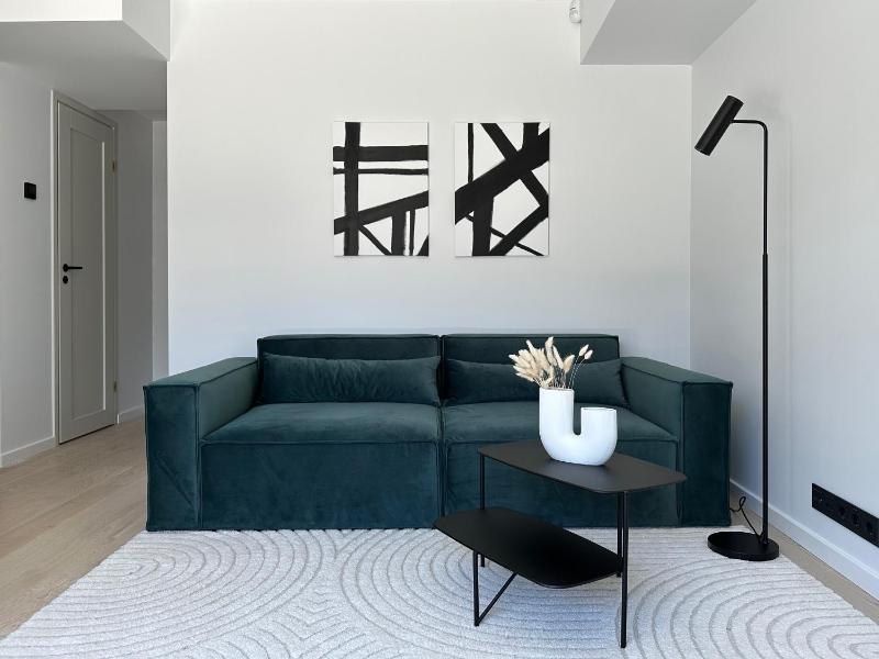Brand New Apartments with Balcony and Free Parking — отель с удобным расположением в таллине