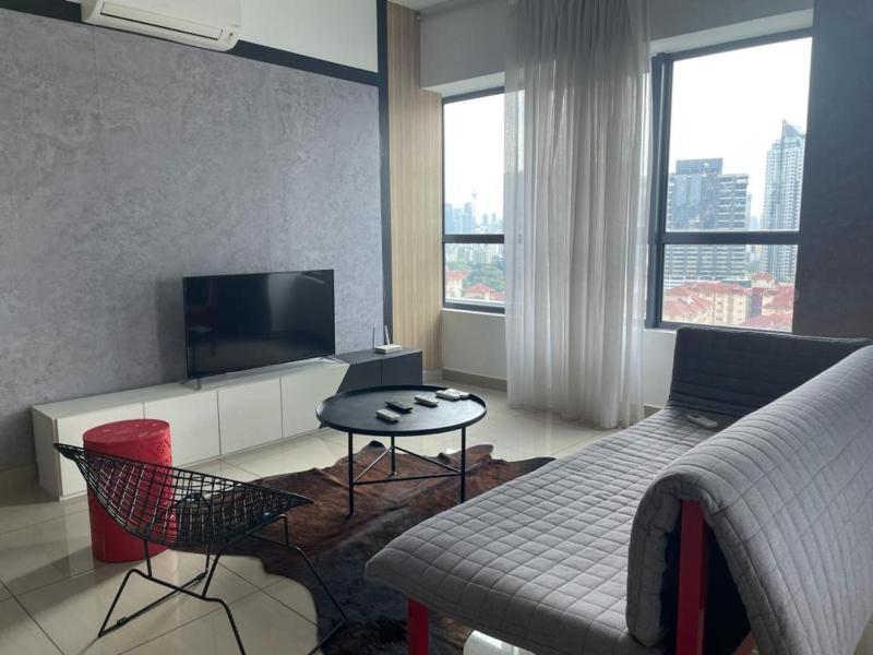 KL City Family Suite 3R2B Arte+ Level 10 — отель с удобствами в Куала-Лумпуре
