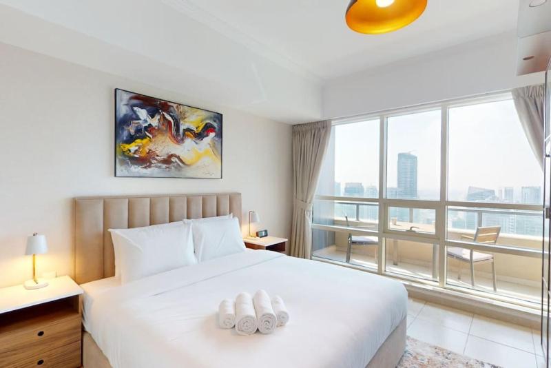 Al Sahab 2 - Elegant One Bed with Breathtaking View — комфортный отель в Дубае