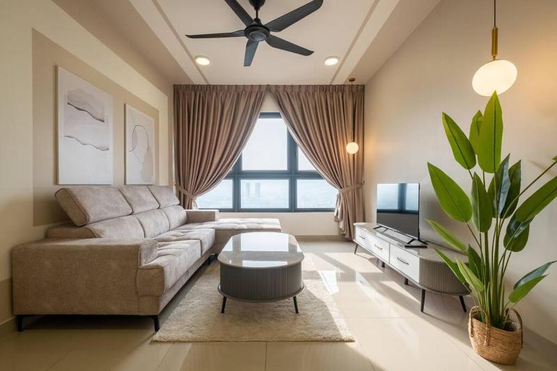 Autumn 4BR MRT InfinityPool MVertica 9pax zhong wen fang dong — отель в Куала-Лумпуре, Малайзия