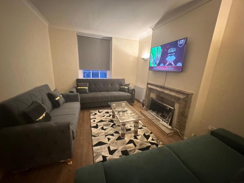 Lovely 3 bed regent park — комфортный отель в Лондоне