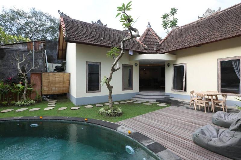 Oasis. Central Ubud - Casa Tepi Kali 1 — отель в Убуде, Индонезия