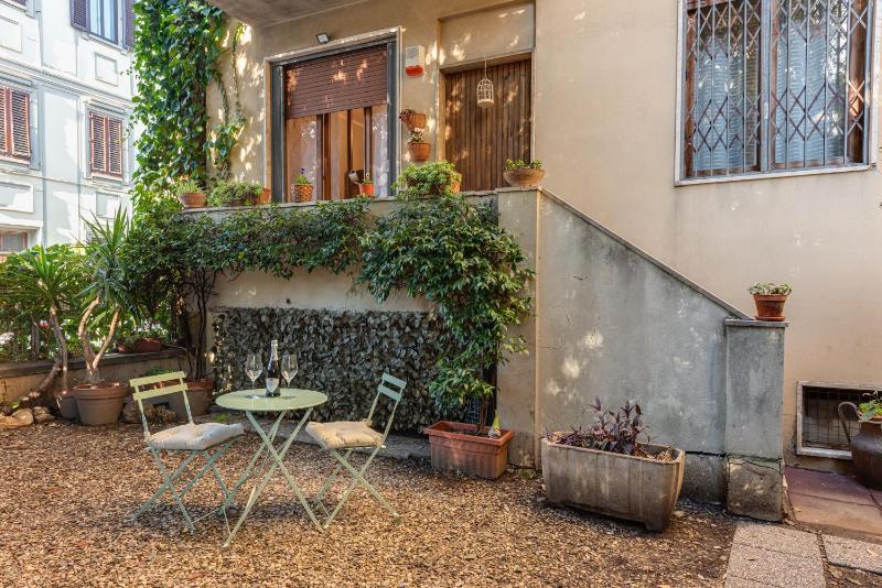 Relax in San Frediano con giardino — отель в Флоренции, Италия