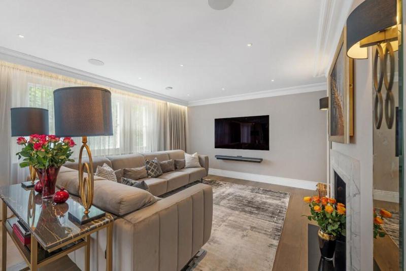 Luxury Large Park Lane Views 1250sqft — отель с удобствами в Лондоне