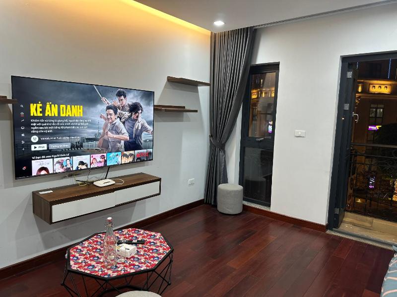ZoomHome Apartment - Tay Ho, Ha Noi — отель в Ханое, Вьетнам