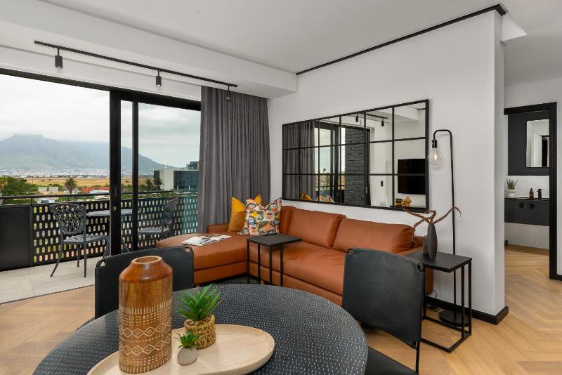 Nine Palms Luxury Apartments — отель с удобным расположением в Кейптауне