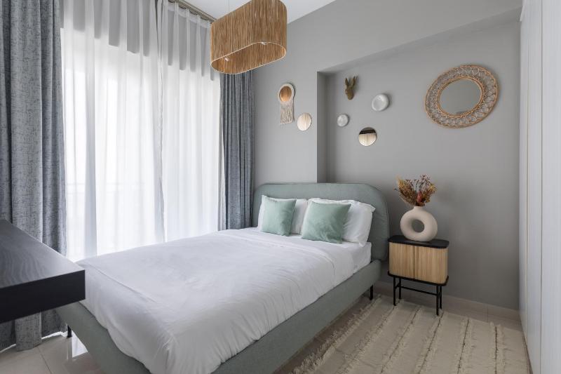 Quiet 1BR with river view — отзывы гостей и цены