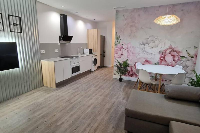 Apartamento Cosmo recien reformado junto al centro — отель в Аликанте, Испания