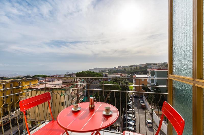 Colli Aminei Apartment by Wonderful Italy — комфортный отель в Неаполе