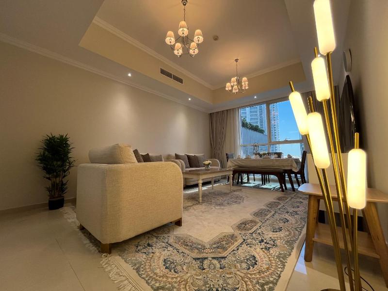 3 Minutes to Dubai Mall! DVR Vacation Homes — отель с удобствами в Дубае
