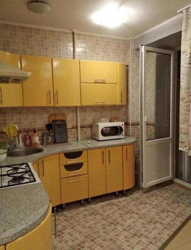Цены на Dvuhkomnatnaa kvartira v centre goroda, Panfilova 80,Almaty в Алматы