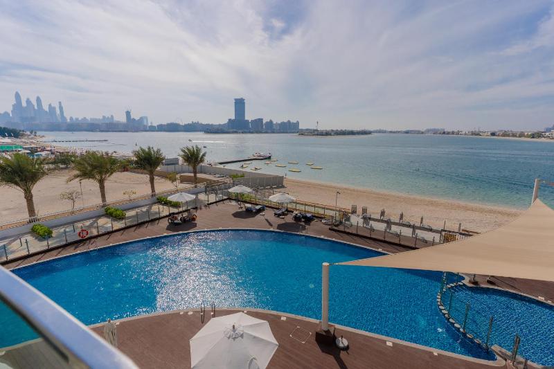 Цены на Daniels Sea View 2BR in Mina Azizi The Palm в Дубае