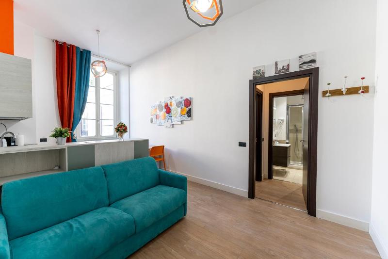 Loredana apartment - Palazzo Nana — отель с удобным расположением в Неаполе