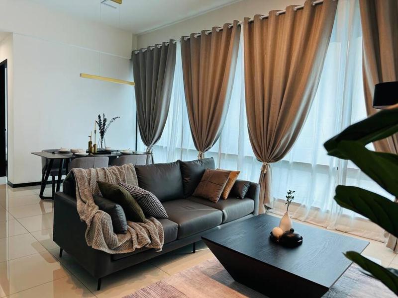 Цены на NEW Premium Family Suite 2BR2BH Opus Residence KL в Куала-Лумпуре