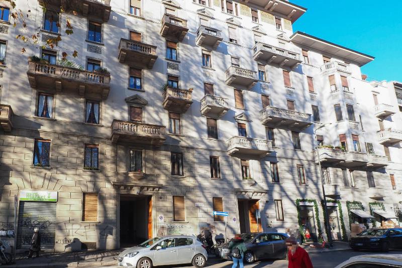 Contempora Apartments - Bilocale Piazza Grandi, 3 — забронировать отель в Милане