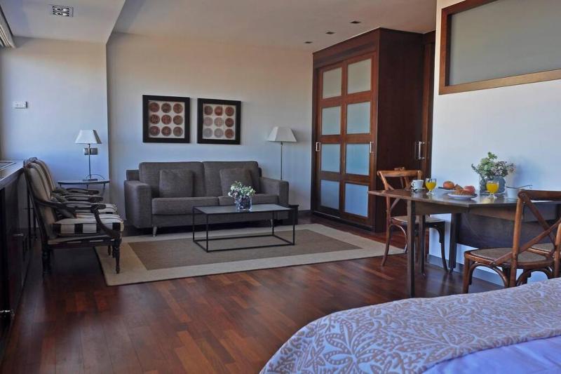 Suite-Estudio en el Centro Colon — комфортный отель в Мадриде