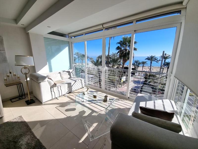 Luxury Alicante Postiguet Appartement — отель с удобствами в Аликанте