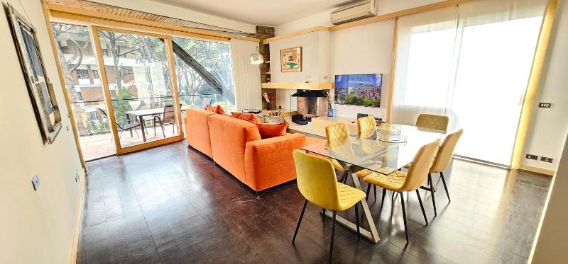 Цены на Luxury apartment with view and balcony at San Peter area в Риме