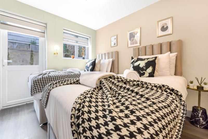 Traveler's Den - Stylish Studio in Central — забронировать отель в Лондоне