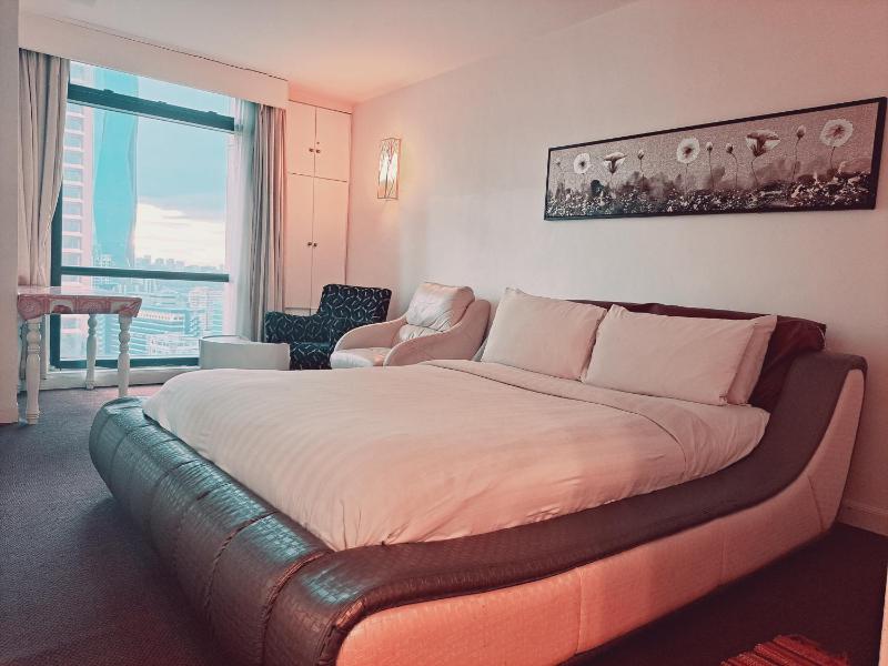 Berjaya Suite Apartment Times Square Kuala Lumpur — отель с удобным расположением в Куала-Лумпуре