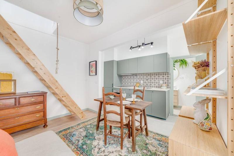 The cozy duplex in Lisbon's heart — забронировать отель в Лиссабоне