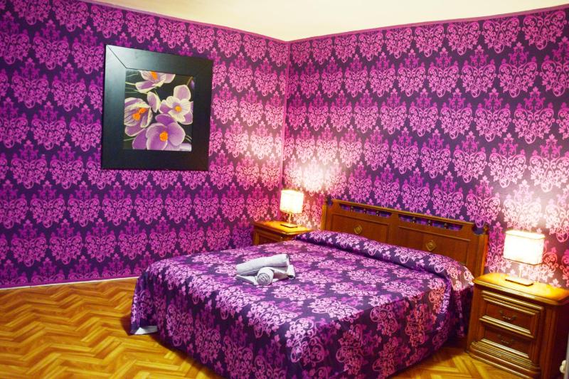 Venice Rainbow Apartment San Marco 540 — забронировать отель в Венеции
