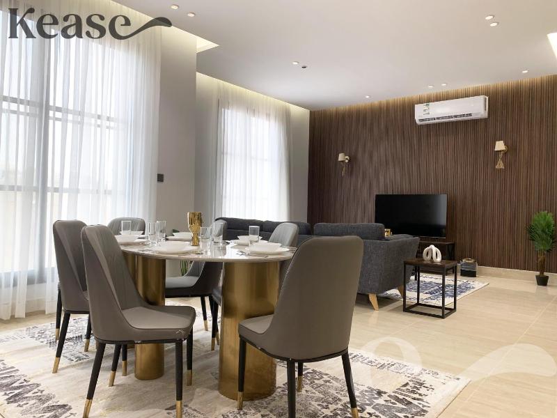 Kease Mughrizat D-5 Royal touch AZ30 — отель в Рияде, Саудовская Аравия