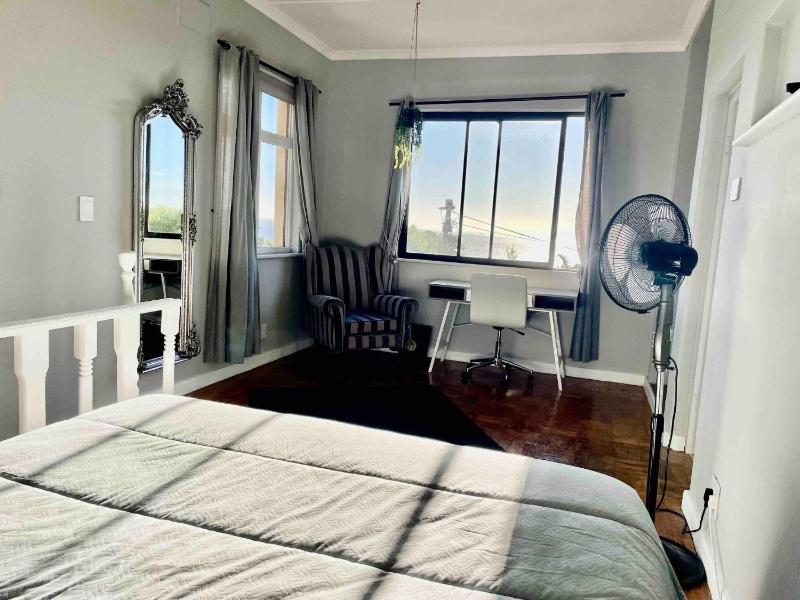 Lux Sea View Apartment Camps Bay — отель в Кейптауне, Южноафриканская Республика