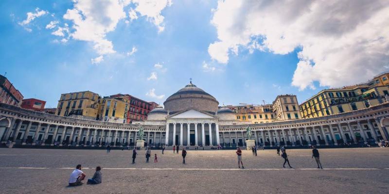 Vibra Napoli Apartament — комфортный отель в Неаполе