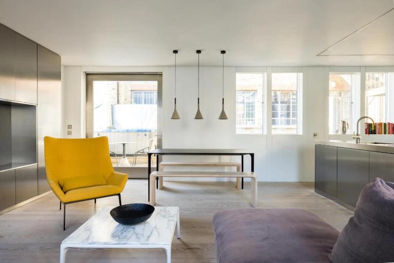 The Tonic 1 Bed with Patio in Shoreditch — комфортный отель в Лондоне