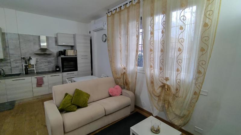 CasaLory Rent Apartment Florence — отель с удобствами в Флоренции