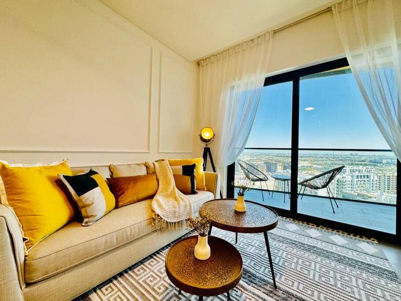 Vibrant 2 BR Apartment at Sobha Heartland — отель с удобствами в Дубае