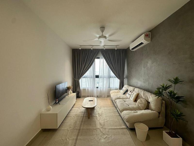 3bedroom suite*Velocity*MRTstation — отель с удобным расположением в Куала-Лумпуре