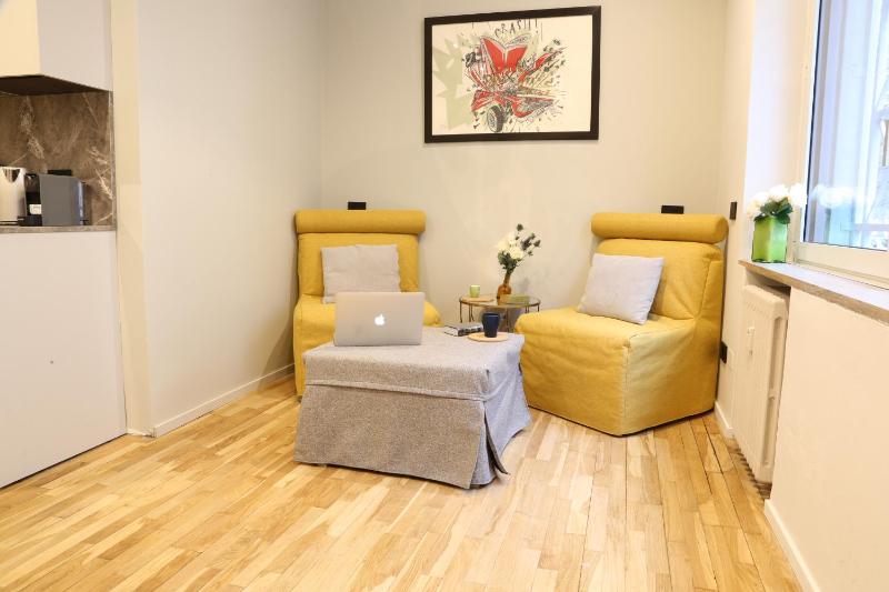 Meyland suites centro — отель с удобным расположением в Милане