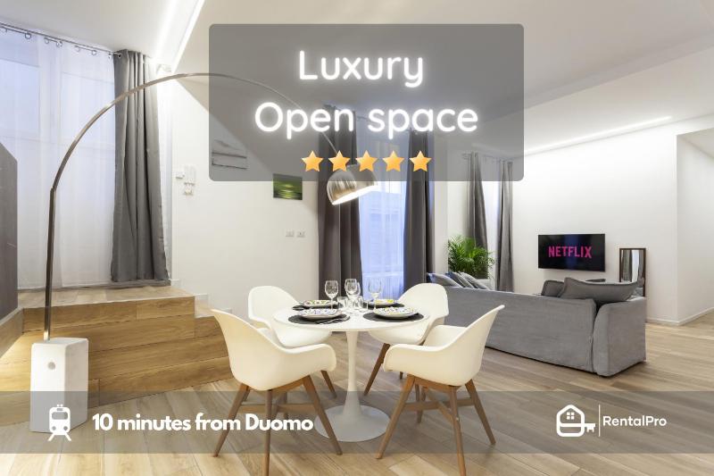 Duomo-Centrale Luxury Open Space — отель с удобствами в Милане