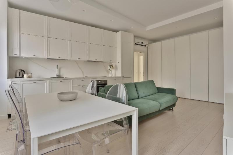 JOIVY Splendid flat near the Duomo — отель в Милане, Италия