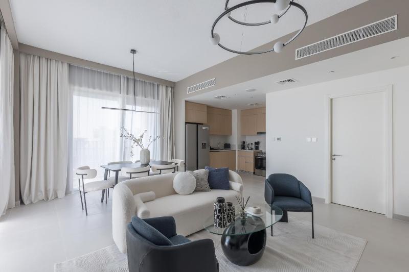 Creek Beach Roomy 3BR + terrace — отель с удобствами в Дубае