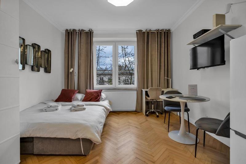 Wola Smocza Modern Studio — отель в Варшаве, Польша