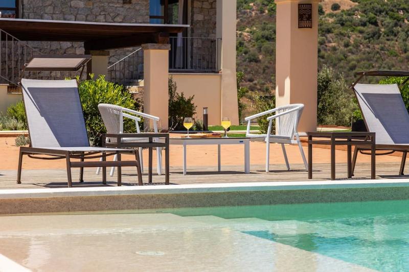 Dimore Santa Justa a Tortolì - Lussuoso Aparthotel Vista Mare