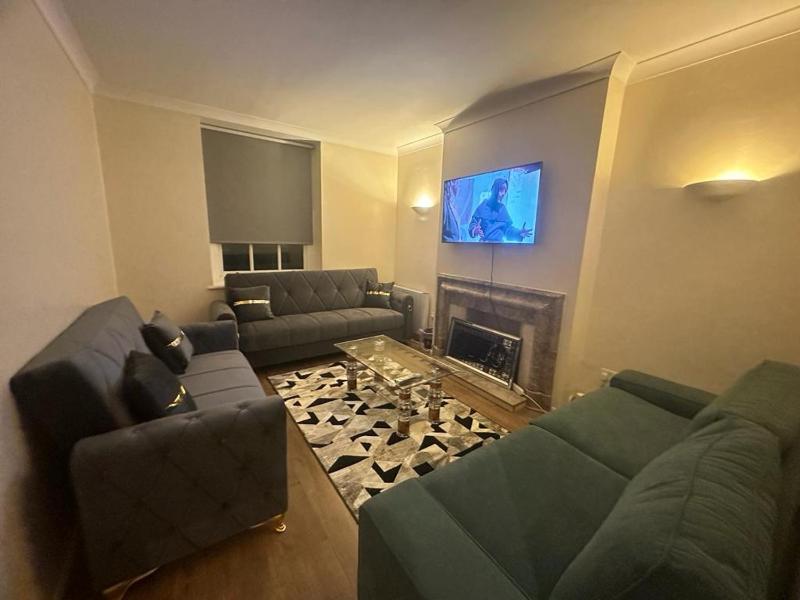 Цены на 3 Amazing bedroom apartment in central London в Лондоне