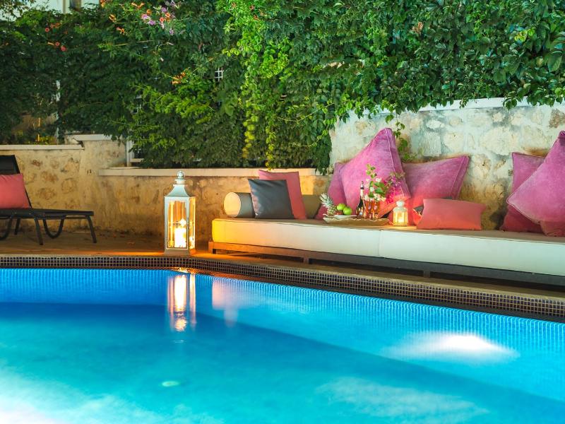 Kalkan Suites 201 — отель в Калкан, Турция