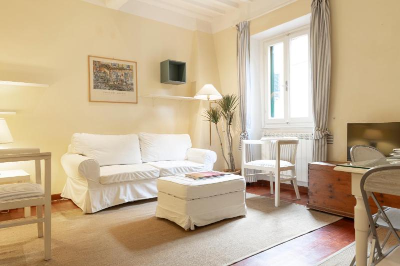 Sweet San Frediano Apartment — отель в Флоренции, Италия