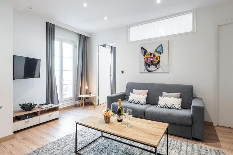 Ultra Central 1 Bdr - Massena Street — комфортный отель в Николь