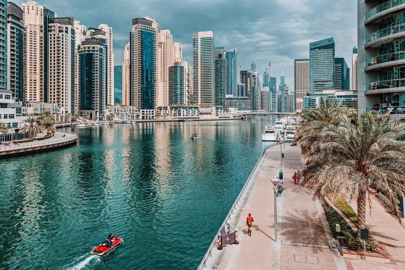 Success luxury apartment - 5 min away marina corniche - Free housekeeping provided everyday-24-7 staff available for services — отель с удобным расположением в Дубае