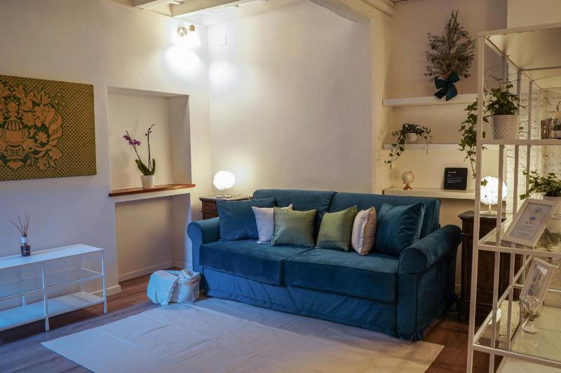 Trithome Suite Boutique Barberini — забронировать отель в Риме