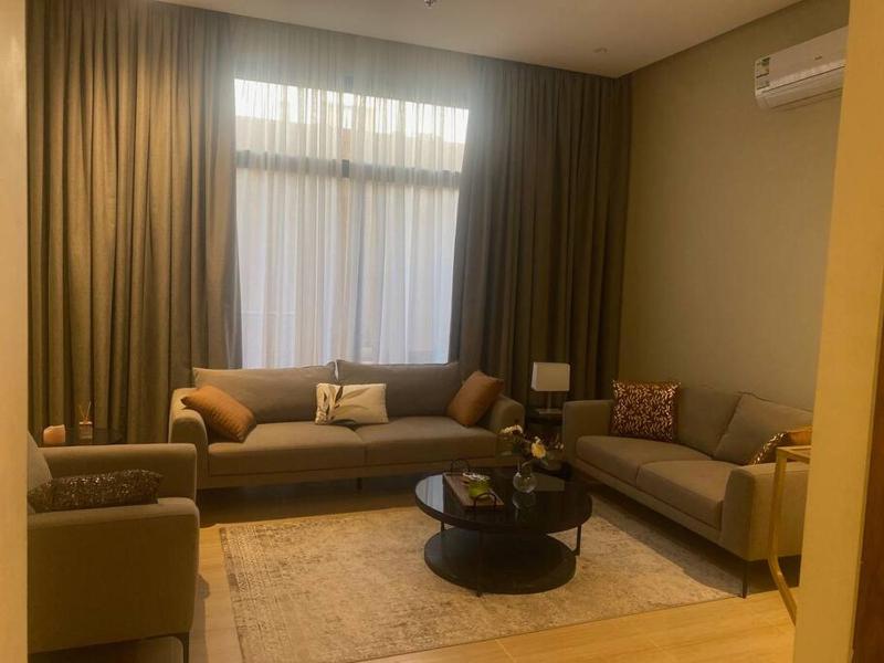 Цены на Great location apartment in Riyadh в Рияде