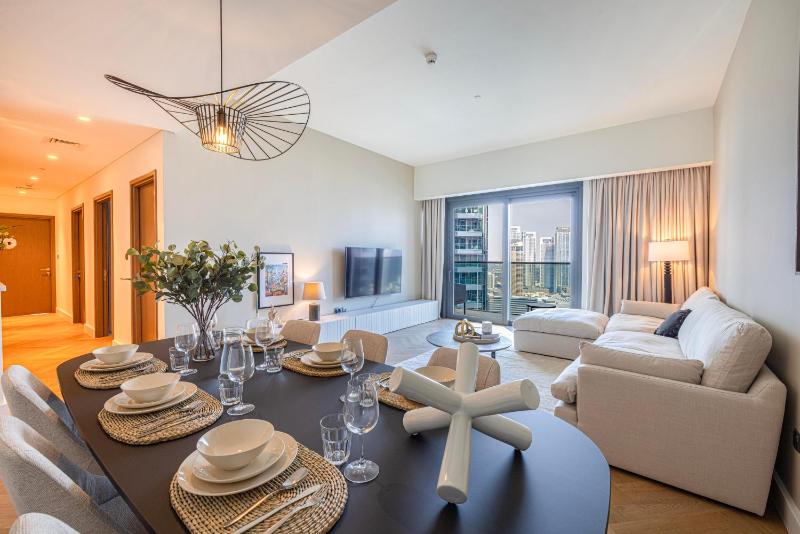 Daniels 3BR Urban Retreat with Downtown Views — отель в Дубае, Объединенные Арабские Эмираты