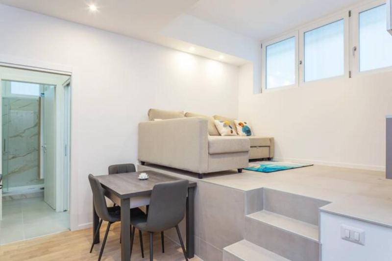 [IHost Cozy Flat] - Val Strona 1 — отель с удобствами в Милане